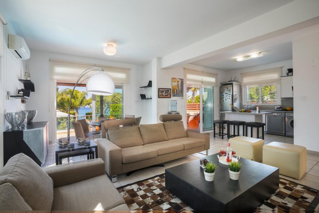 Villa Ricky Протарас Экстерьер фото