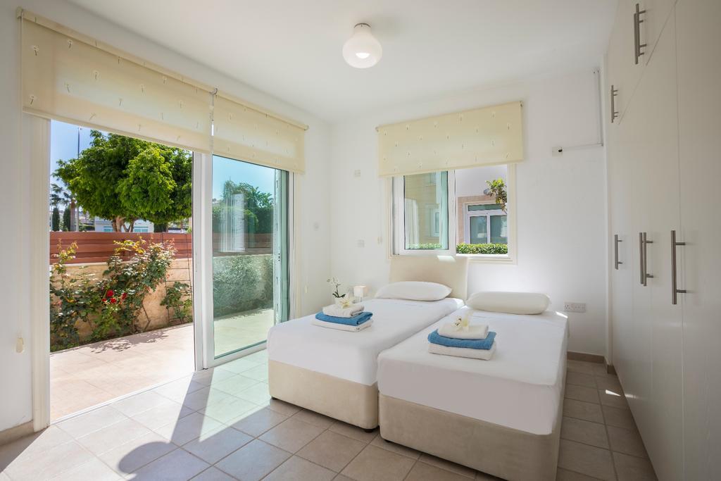 Villa Ricky Протарас Экстерьер фото